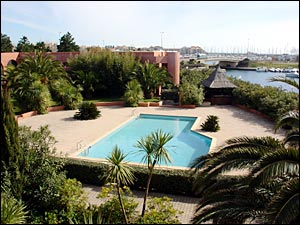 Fil Franck Tours - Hotels in provence