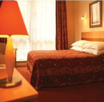 Fil Franck Tours - Hotels in Galway