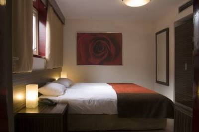 fil franck tours - 3 hotels in Amsterdam - France Hotel