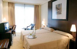 fil franck tours - 3 hotels in Barcelona - Abba Rambla Hotel