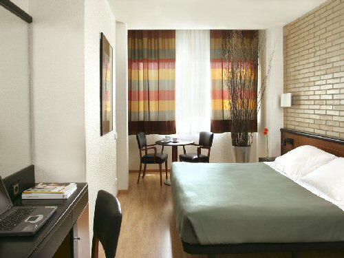 fil franck tours - 3 hotels in Barcelona - Balmes Hotel