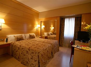 fil franck tours - 3 hotels in Madrid - El Prado Hotel
