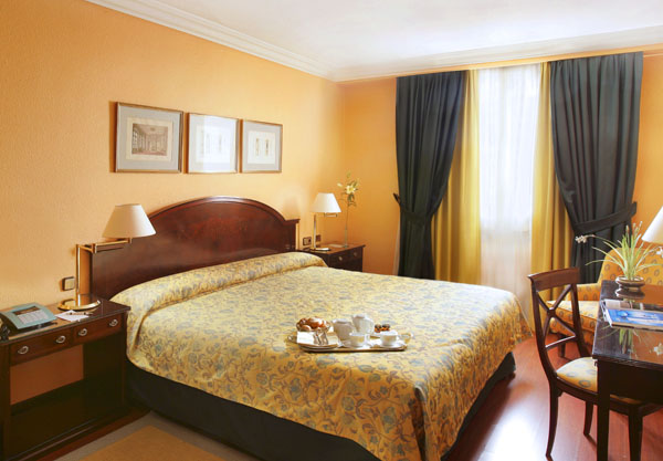 fil franck tours -											4 stars hotels in Madrid										- Gran Hotel Conde Duque