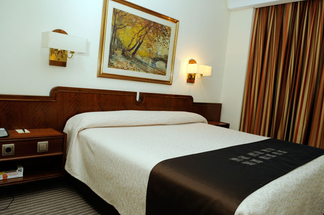 fil franck tours - 4 hotels in Madrid - Liabeny Hotel